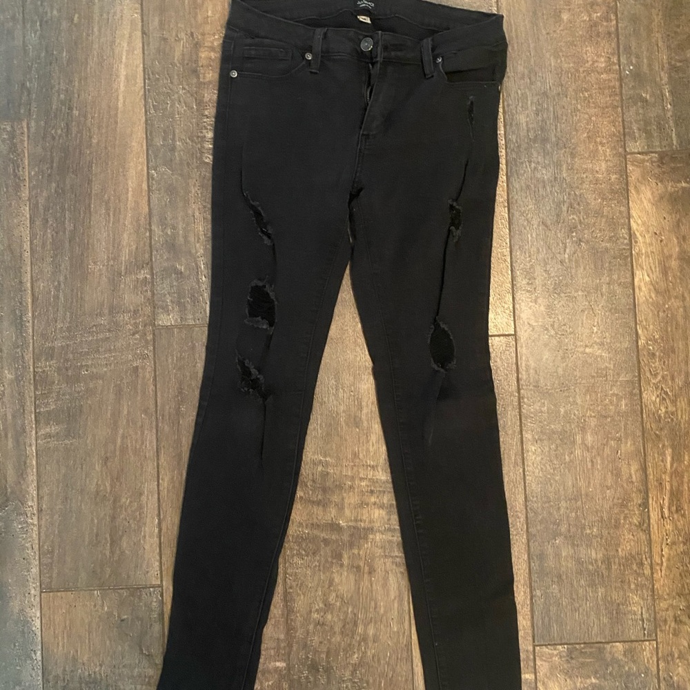 Black skinny jeans